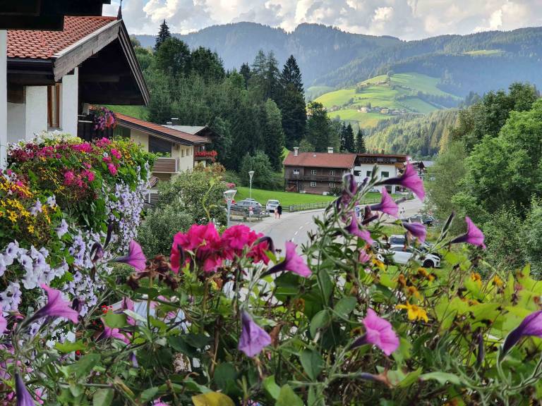 Zo krijg je een balkon zoals in de Alpen