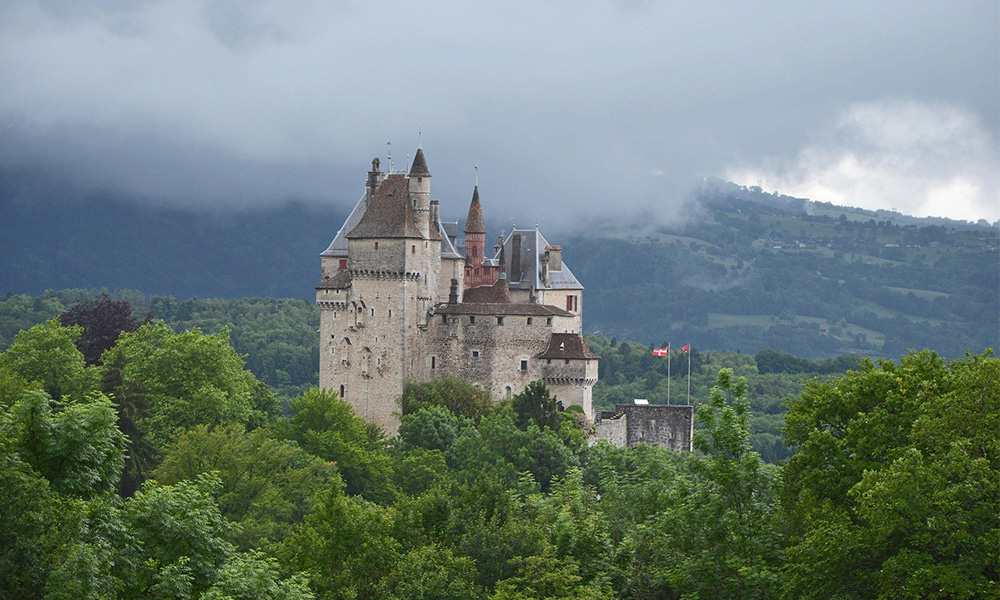 Château de Menthon-Saint-Bernard Château de Menthon-Saint-Bernard