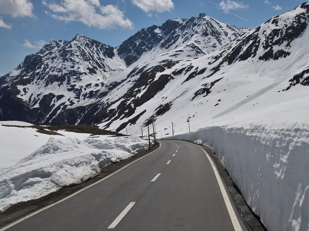Schnee in den Alpen: Was Sie auf den Straßen erwarten können – Bergundbahn.com